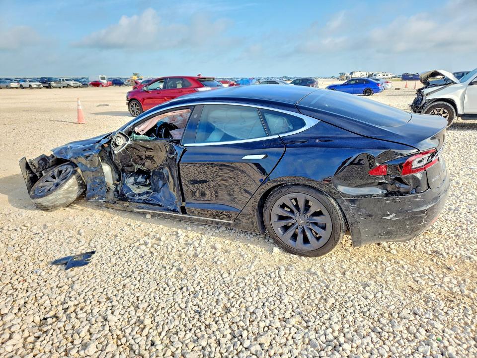 Aukcja sprzedaży 2018 Tesla Model S, vin: 5YJSA1E24JF247305, numer aukcji: 55380686