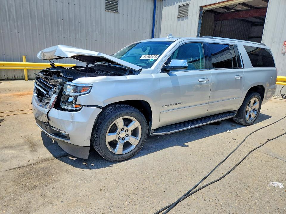 54105426 :رقم المزاد ، 1GNSCJKCXHR206275 vin ، 2017 Chevrolet Suburban مزاد بيع
