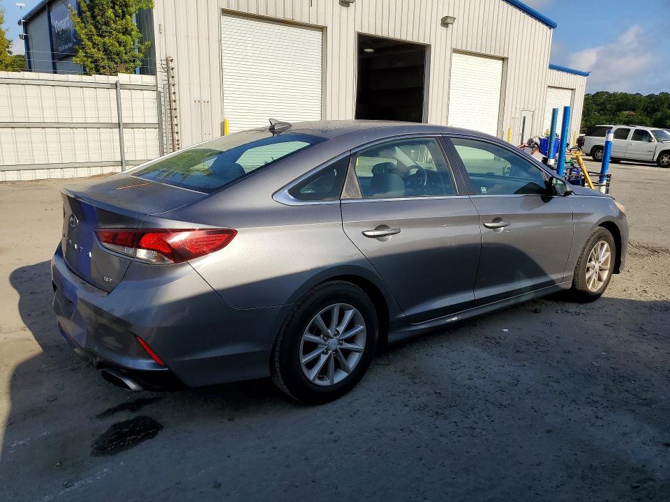 2018 Hyundai Sonata მანქანა იყიდება აუქციონზე, vin: 5NPE24AA0JH674006, აუქციონის ნომერი: 54591306