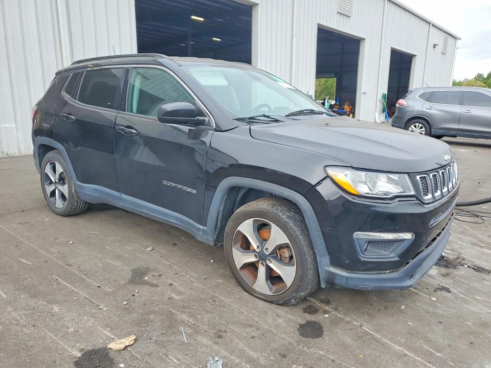 Продажа на аукционе авто 2018 Jeep Compass, vin: 3C4NJCBBXJT182698, номер лота: 52681406