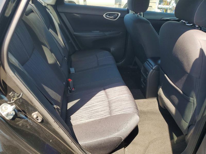 Продажа на аукционе авто 2018 Nissan Sentra, vin: 3N1AB7AP3JY277609, номер лота: 54518326