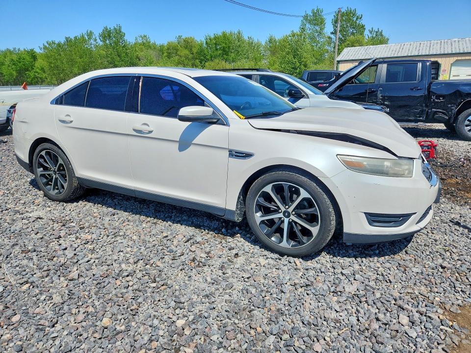 52164636 :رقم المزاد ، 1FAHP2E80EG136707 vin ، 2014 Ford Taurus مزاد بيع