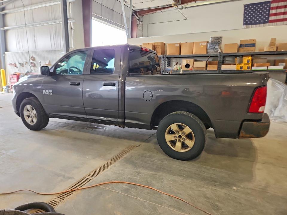 52243846 :رقم المزاد ، 1C6RR7FG9HS711391 vin ، 2017 Ram 1500 مزاد بيع