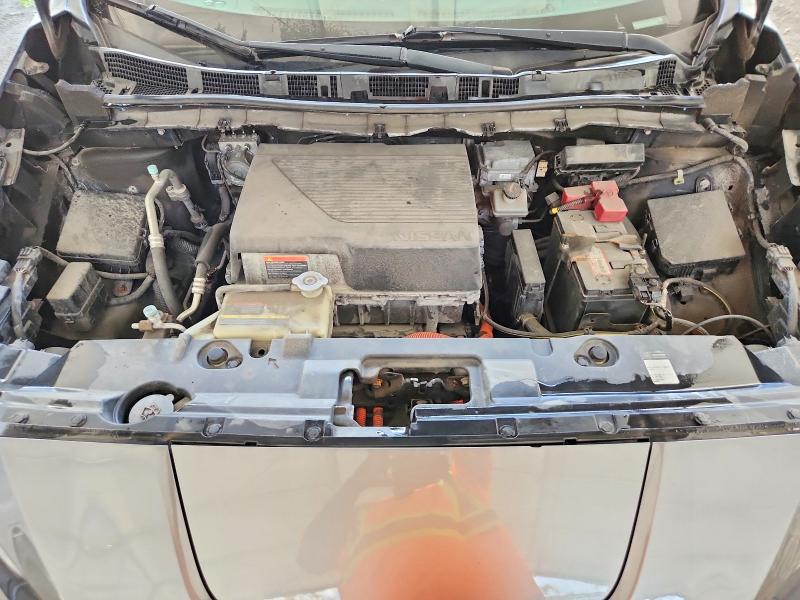 53142606 :رقم المزاد ، 1N4AZ1CP9JC310257 vin ، 2018 Nissan Leaf مزاد بيع
