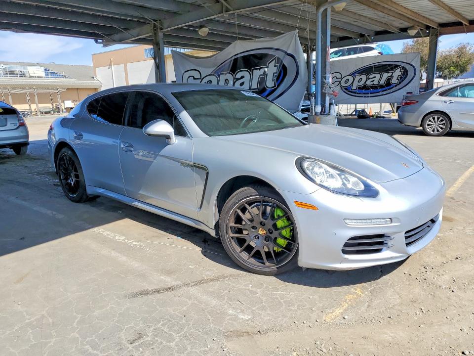 Продажа на аукционе авто 2015 Porsche Panamera, vin: WP0AD2A73FL040466, номер лота: 54625456