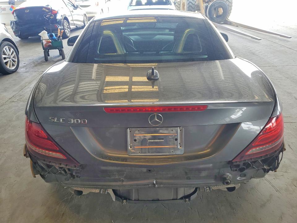 Auction sale of the 2018 Mercedes-benz Slc, vin: WDDPK3JA7JF149270, lot number: 54624786