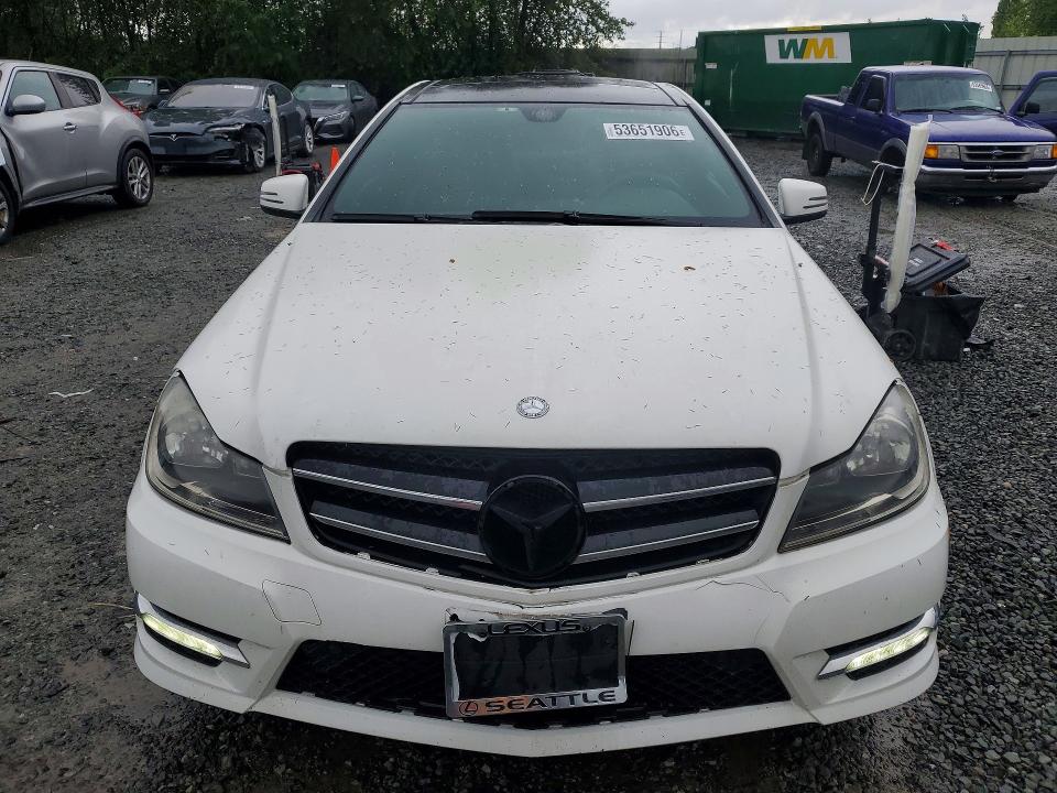 53651906 :رقم المزاد ، WDDGJ4HB3DG001283 vin ، 2013 Mercedes-benz C مزاد بيع