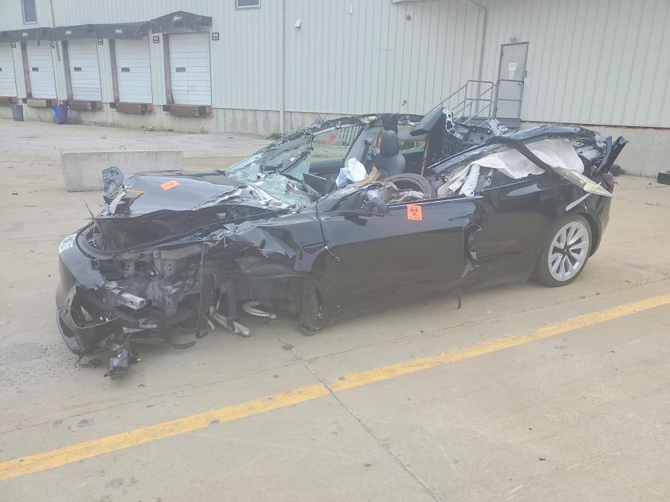 Продажа на аукционе авто 2023 Tesla Model 3, vin: 5YJ3E1EA4PF436478, номер лота: 52775866