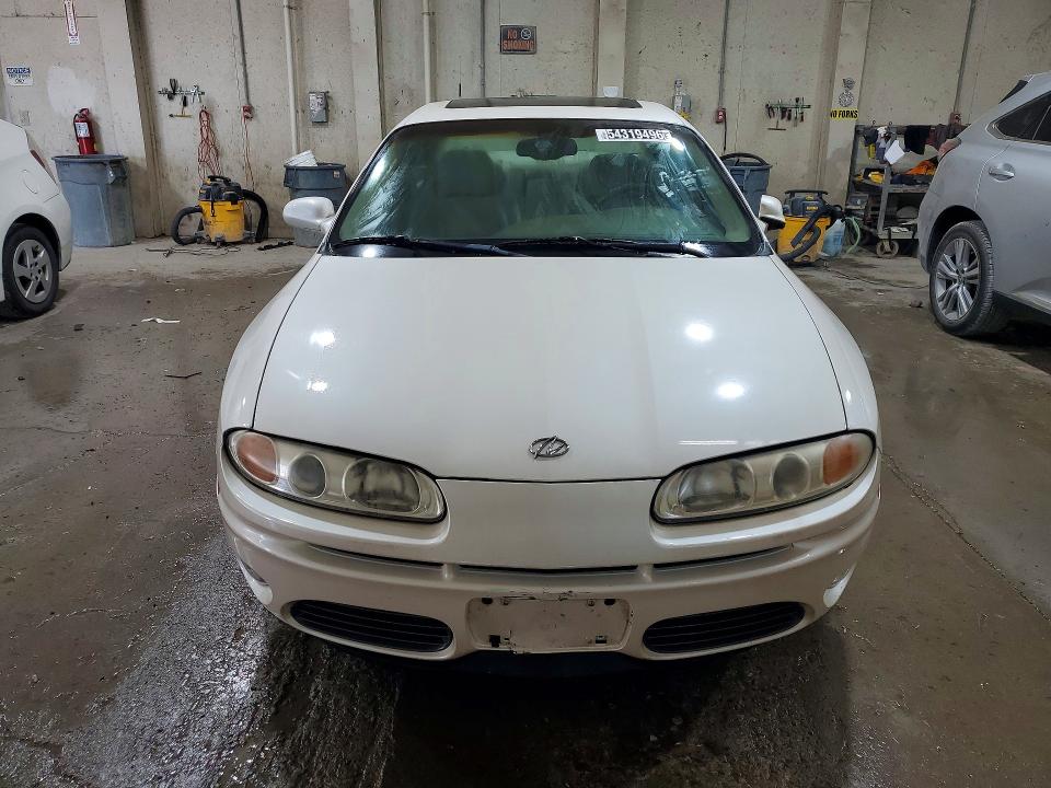 2002 Oldsmobile Aurora მანქანა იყიდება აუქციონზე, vin: 1G3GR64H524128107, აუქციონის ნომერი: 54319496