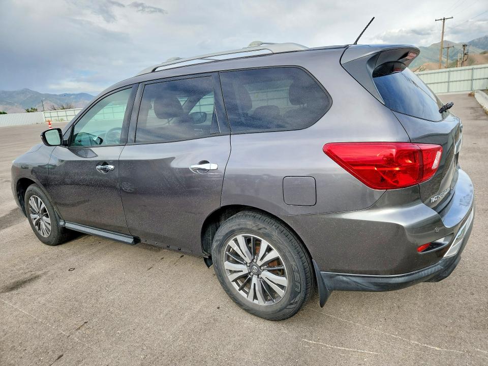 54955366 :رقم المزاد ، 5N1DR2MM8HC624781 vin ، 2017 Nissan Pathfinder مزاد بيع