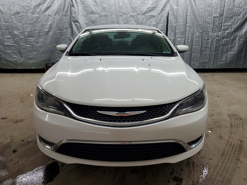 52225686 :رقم المزاد ، 1C3CCCAB9FN657952 vin ، 2015 Chrysler 200 مزاد بيع