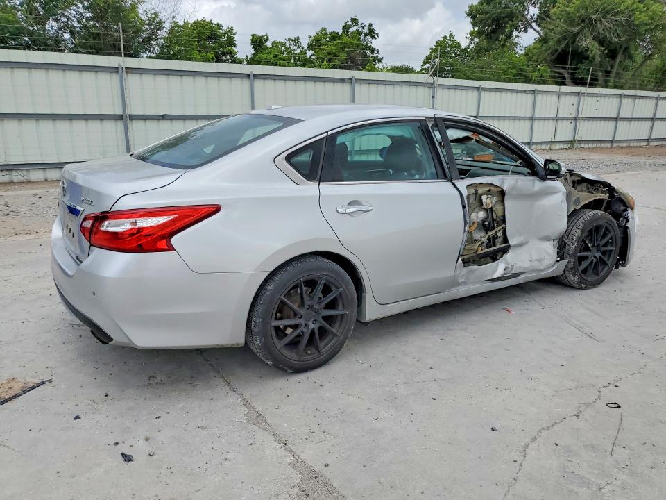 Продаж на аукціоні авто 2017 Nissan Altima, vin: 1N4BL3AP3HC174285, номер лоту: 53716826