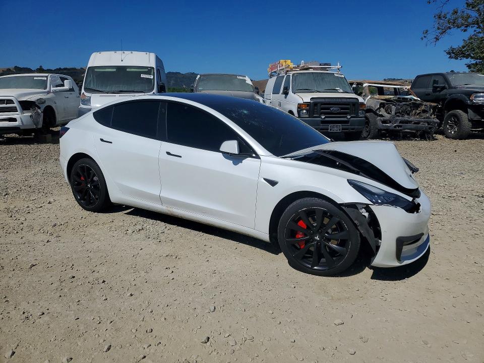 Продажа на аукционе авто 2019 Tesla Model 3, vin: 5YJ3E1EB1KF195139, номер лота: 54210606