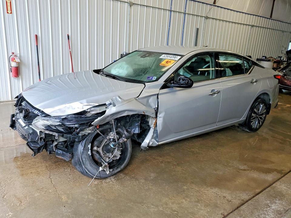2023 Nissan Altima მანქანა იყიდება აუქციონზე, vin: 1N4BL4DW6PN300957, აუქციონის ნომერი: 52664096