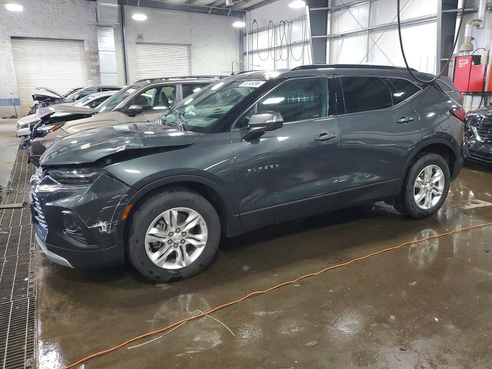 55246096 :رقم المزاد ، 3GNKBHRS8LS625028 vin ، 2020 Chevrolet Blazer مزاد بيع