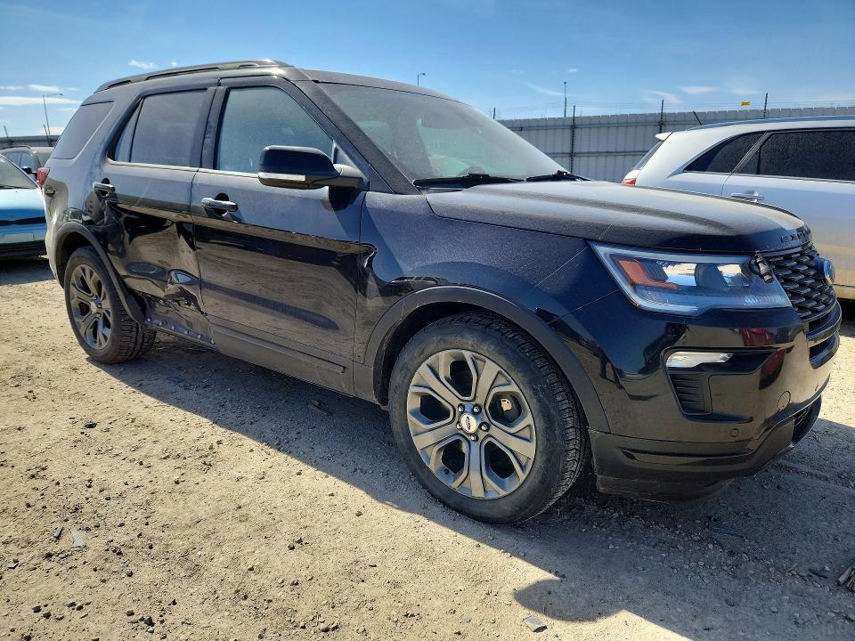 52117906 :رقم المزاد ، 1FM5K8GTXJGA86307 vin ، 2018 Ford Explorer مزاد بيع