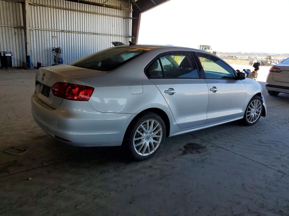 Продажа на аукционе авто 2011 Volkswagen Jetta, vin: 3VWDZ7AJ2BM365607, номер лота: 52600066