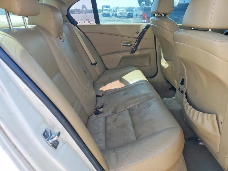 51952806 :رقم المزاد ، WBANA53524B853918 vin ، 2004 Bmw 525 مزاد بيع