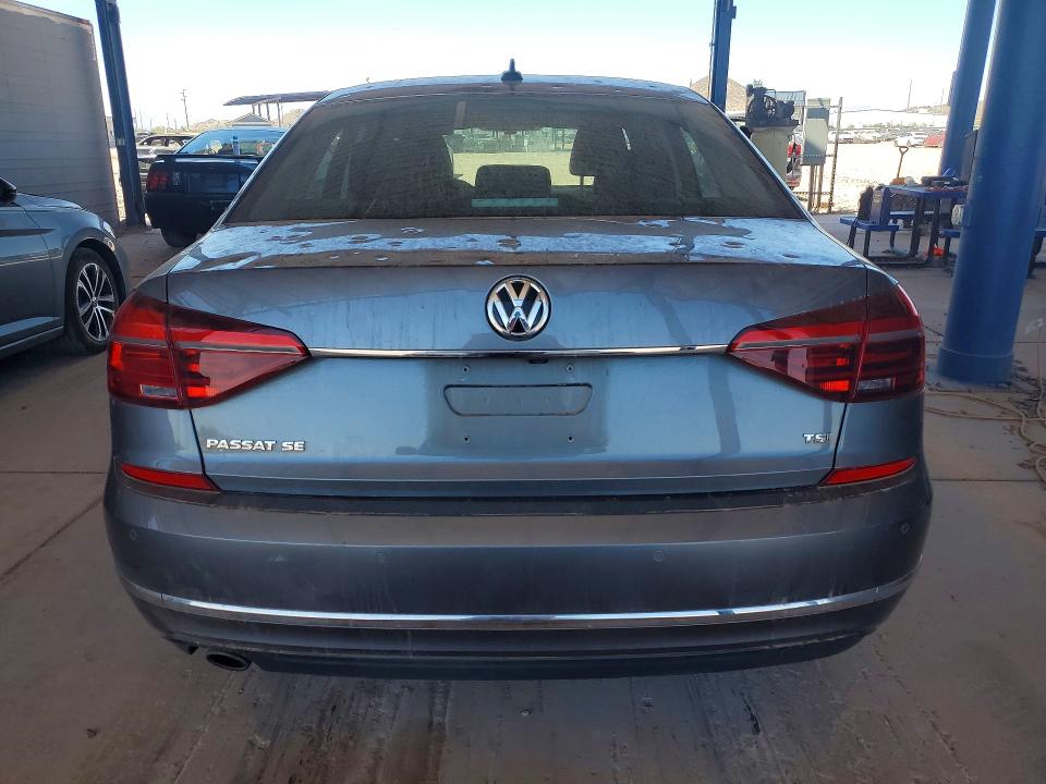 Продажа на аукционе авто 2018 Volkswagen Passat, vin: 1VWBA7A32JC023445, номер лота: 54921646