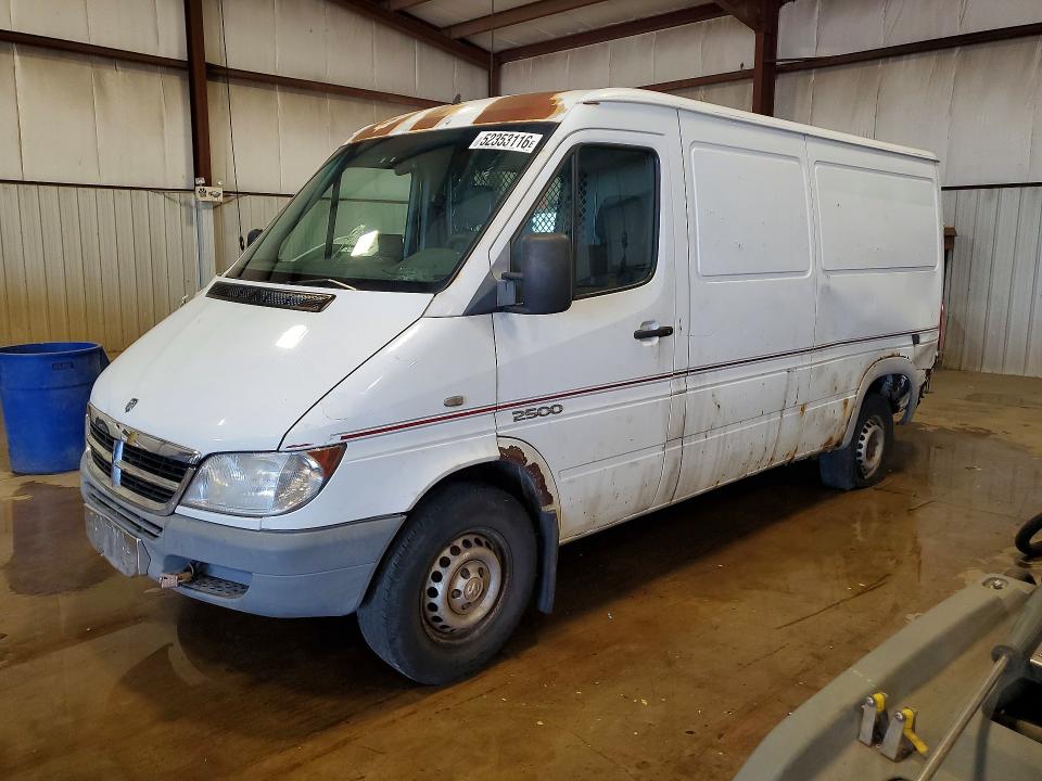 52353116 :رقم المزاد ، WD0PD644555819154 vin ، 2005 Dodge Sprinter مزاد بيع
