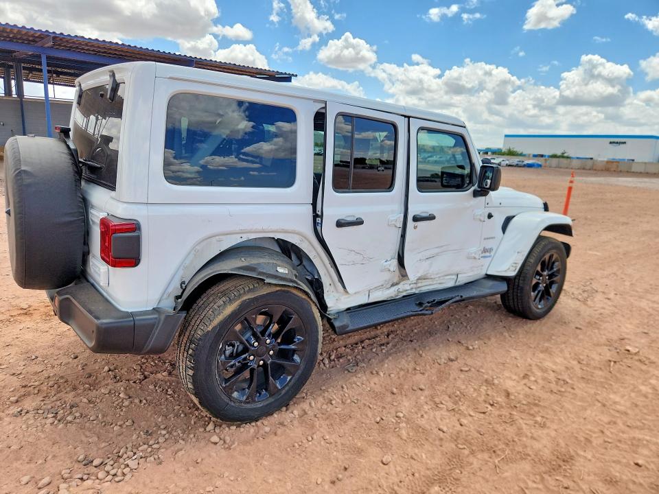 52568946 :رقم المزاد ، 1C4JJXP64MW803028 vin ، 2021 Jeep Wrangler Unlimited مزاد بيع