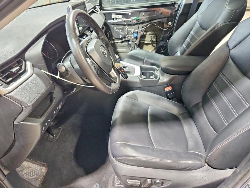 54134716 :رقم المزاد ، 2T3A1RFV3MC173443 vin ، 2021 Toyota Rav4 مزاد بيع