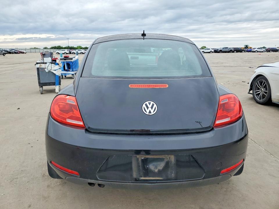 2013 Volkswagen Beetle მანქანა იყიდება აუქციონზე, vin: 3VWJX7AT8DM673054, აუქციონის ნომერი: 52200556