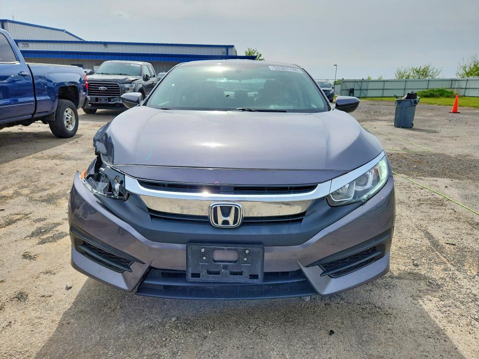Продажа на аукционе авто 2017 Honda Civic, vin: 19XFC2F5XHE052142, номер лота: 53387766