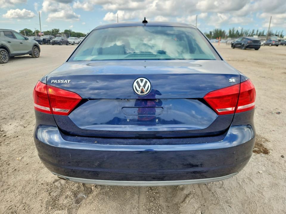 53270846 :رقم المزاد ، 1VWBP7A38DC072071 vin ، 2013 Volkswagen Passat مزاد بيع