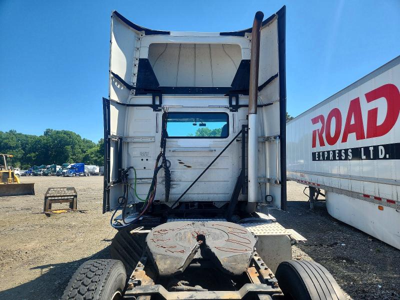 2017 Volvo Vnl მანქანა იყიდება აუქციონზე, vin: 4V4N39TG1HN988015, აუქციონის ნომერი: 50609766