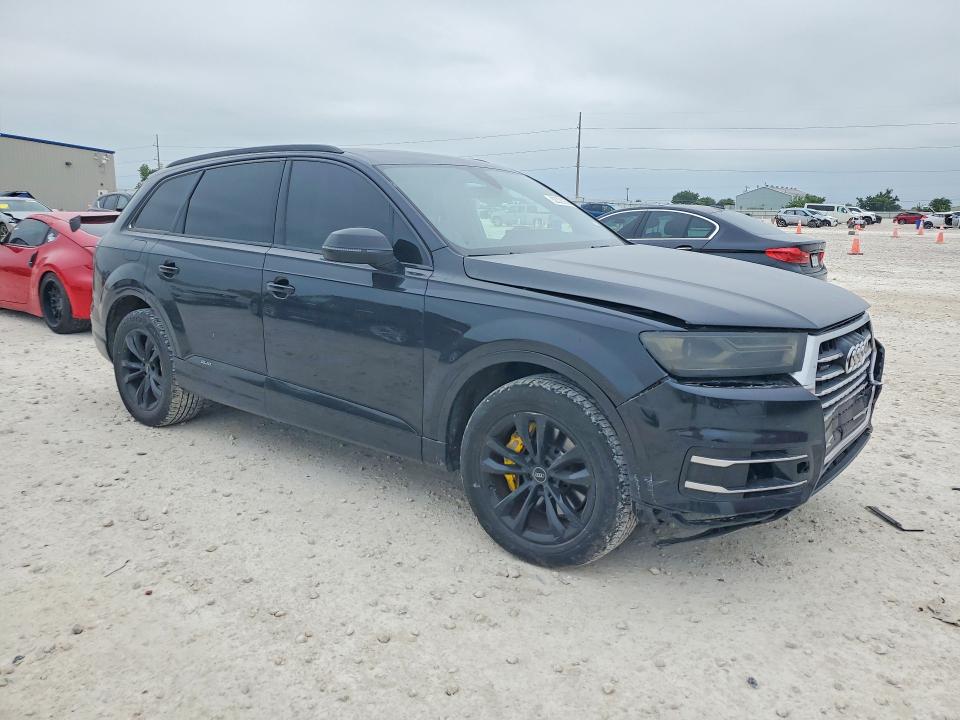 52329256 :رقم المزاد ، WA1AHAF72HD037976 vin ، 2017 Audi Q7 مزاد بيع