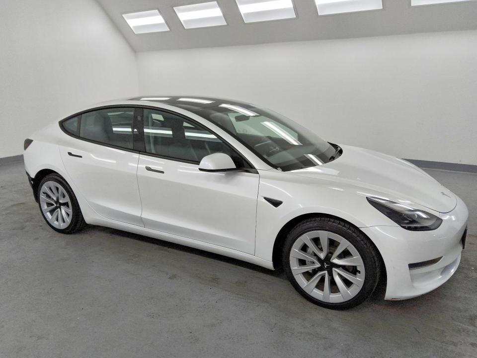 Продажа на аукционе авто 2023 Tesla Model 3, vin: 5YJ3E1EA7PF460466, номер лота: 51515396