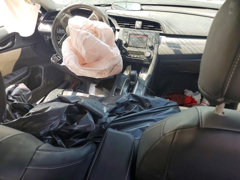 54412826 :رقم المزاد ، 19XFC2F59JE009594 vin ، 2018 Honda Civic مزاد بيع