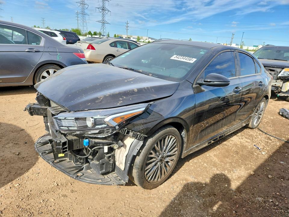 54234456 :رقم المزاد ، 3KPF54AD2RE823232 vin ، 2024 Kia Forte مزاد بيع