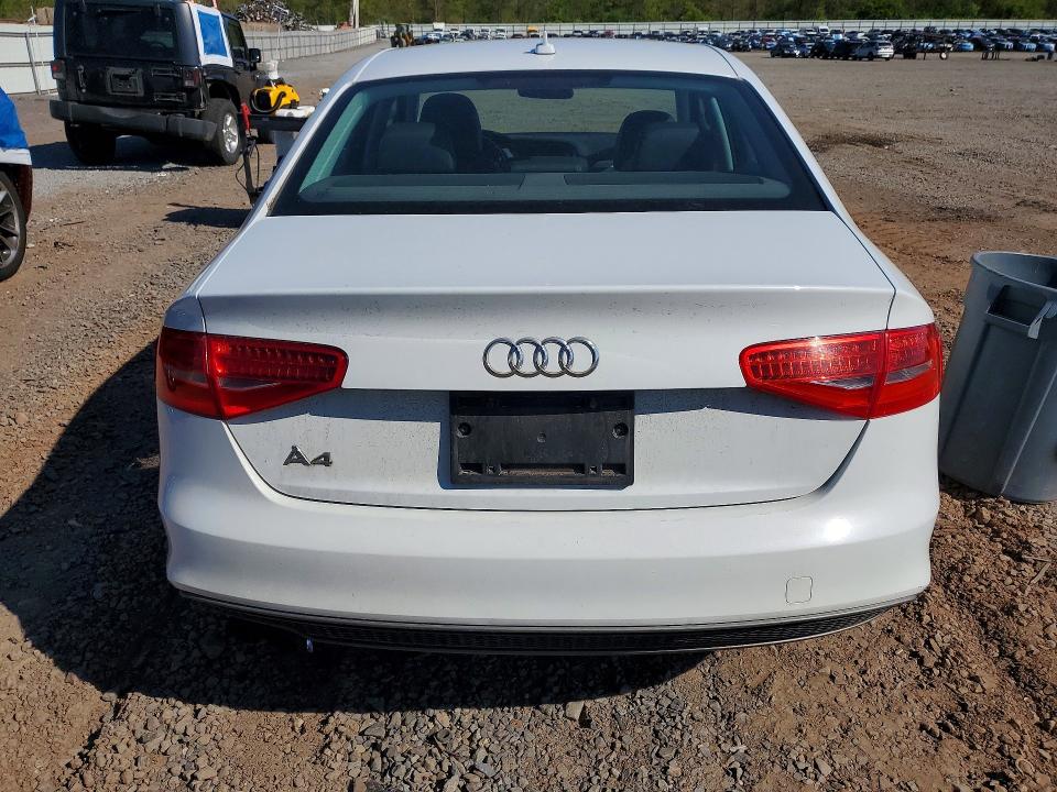 Продаж на аукціоні авто 2015 Audi A4, vin: WAUAFAFL2FN036985, номер лоту: 52192706