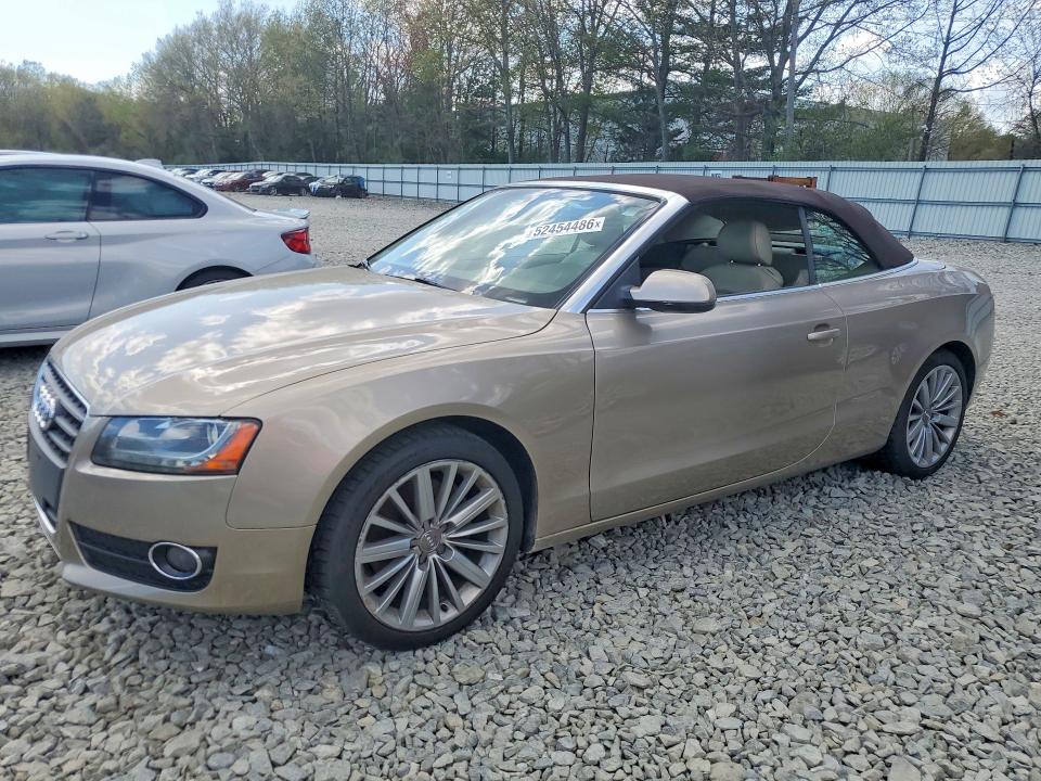 52454486 :رقم المزاد ، WAULFAFH3BN004464 vin ، 2011 Audi A5 مزاد بيع