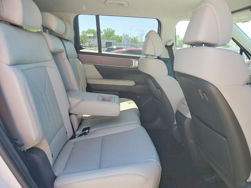 2025 Hyundai Santa Fe მანქანა იყიდება აუქციონზე, vin: 5NMP24GL6SH142582, აუქციონის ნომერი: 52581216