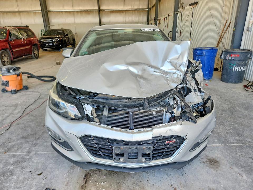 51914826 :رقم المزاد ، 1G1BD5SM9J7164388 vin ، 2018 Chevrolet Cruze مزاد بيع
