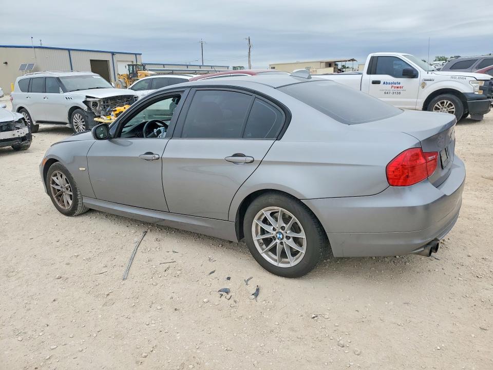 52836706 :رقم المزاد ، WBAPH7G59ANM48756 vin ، 2010 Bmw 328 مزاد بيع