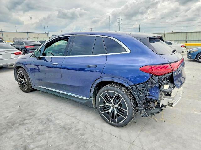 54396766 :رقم المزاد ، 4JGGM2BBXPA035657 vin ، 2023 Mercedes-benz Eqe Suv مزاد بيع
