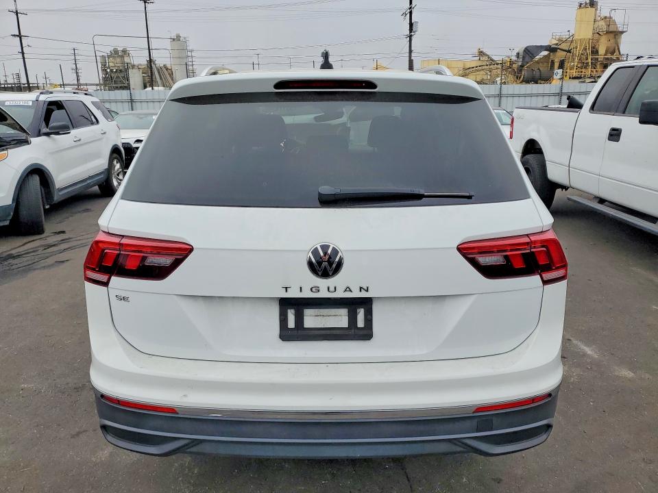 2022 Volkswagen Tiguan მანქანა იყიდება აუქციონზე, vin: 3VV3B7AXXNM078450, აუქციონის ნომერი: 53114396