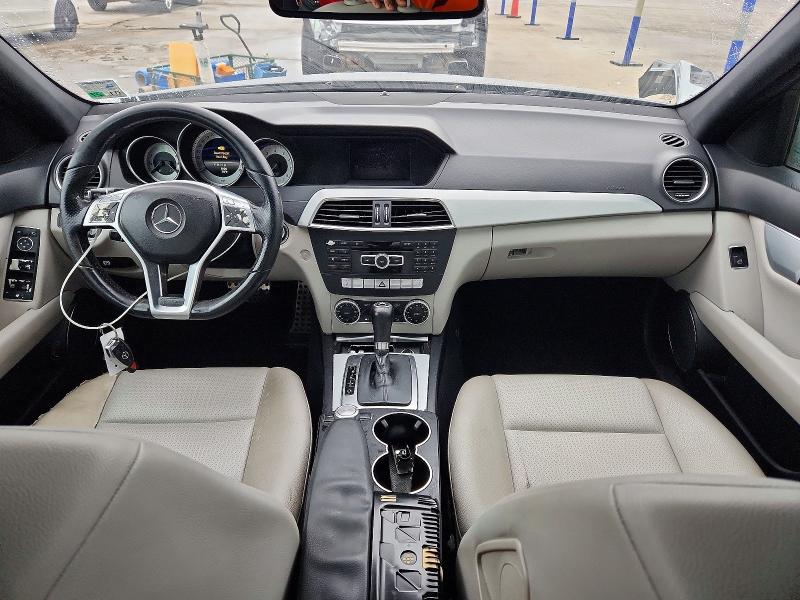 Aukcja sprzedaży 2014 Mercedes-benz C, vin: WDDGF4HB1EA953026, numer aukcji: 52700006