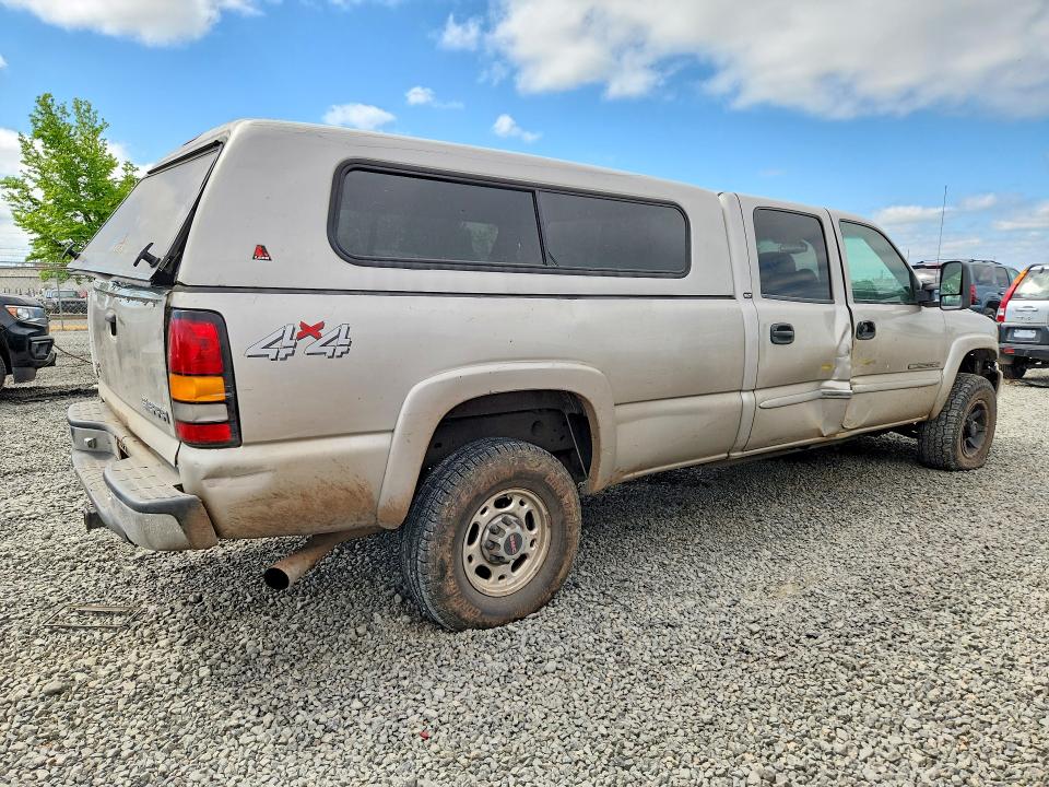 52319556 :رقم المزاد ، 1GTHK23U56F267681 vin ، 2006 Gmc Sierra مزاد بيع