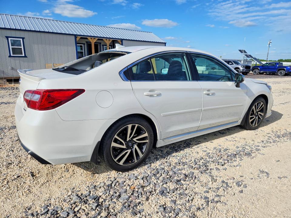 52663416 :رقم المزاد ، 4S3BNAR63J3010738 vin ، 2018 Subaru Legacy مزاد بيع