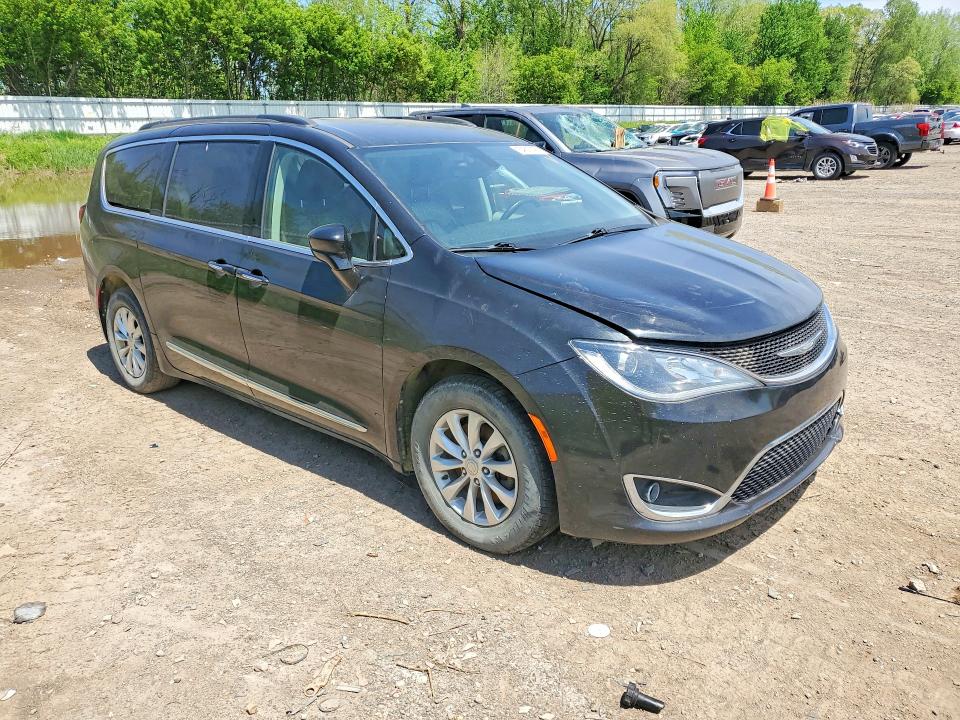2017 Chrysler Pacifica მანქანა იყიდება აუქციონზე, vin: 2C4RC1BG6HR535060, აუქციონის ნომერი: 54517496