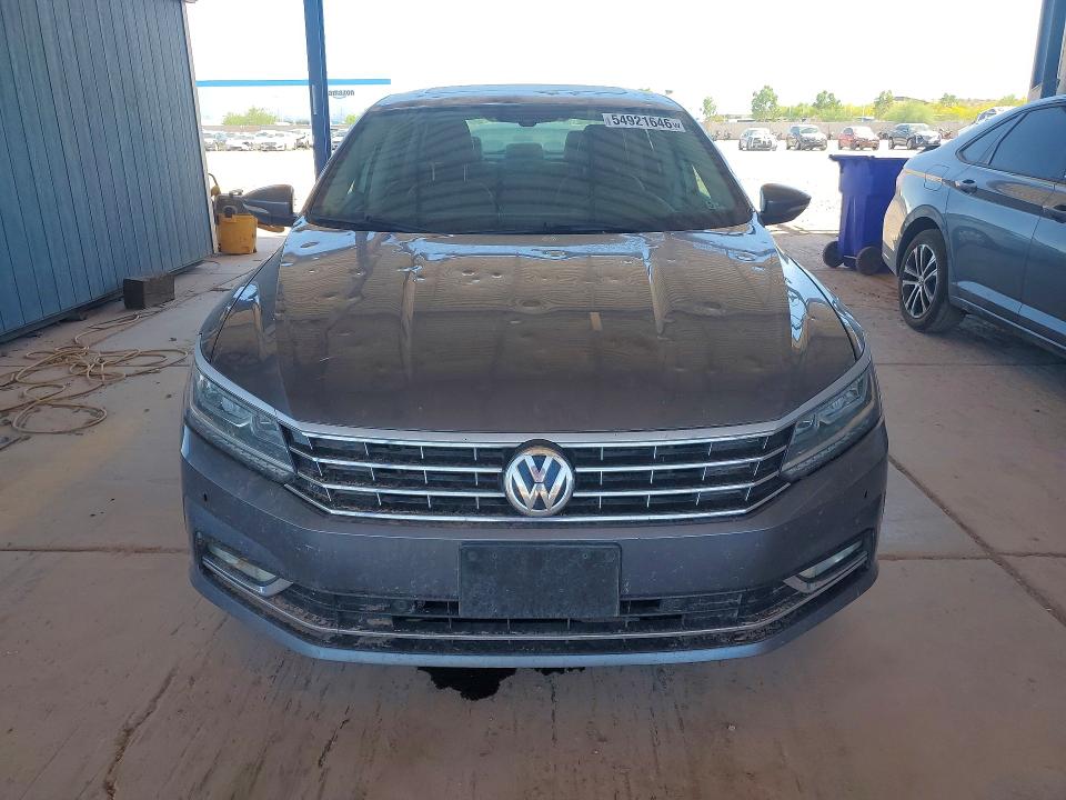 Продажа на аукционе авто 2018 Volkswagen Passat, vin: 1VWBA7A32JC023445, номер лота: 54921646