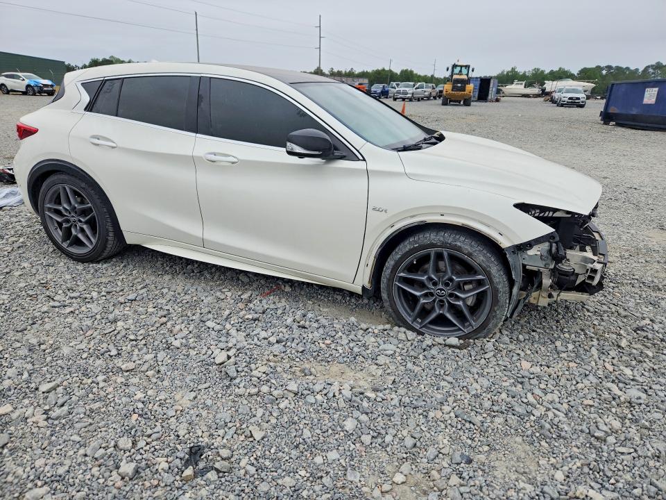 52068706 :رقم المزاد ، SJKCH5CP2JA042092 vin ، 2018 Infiniti Qx30 مزاد بيع