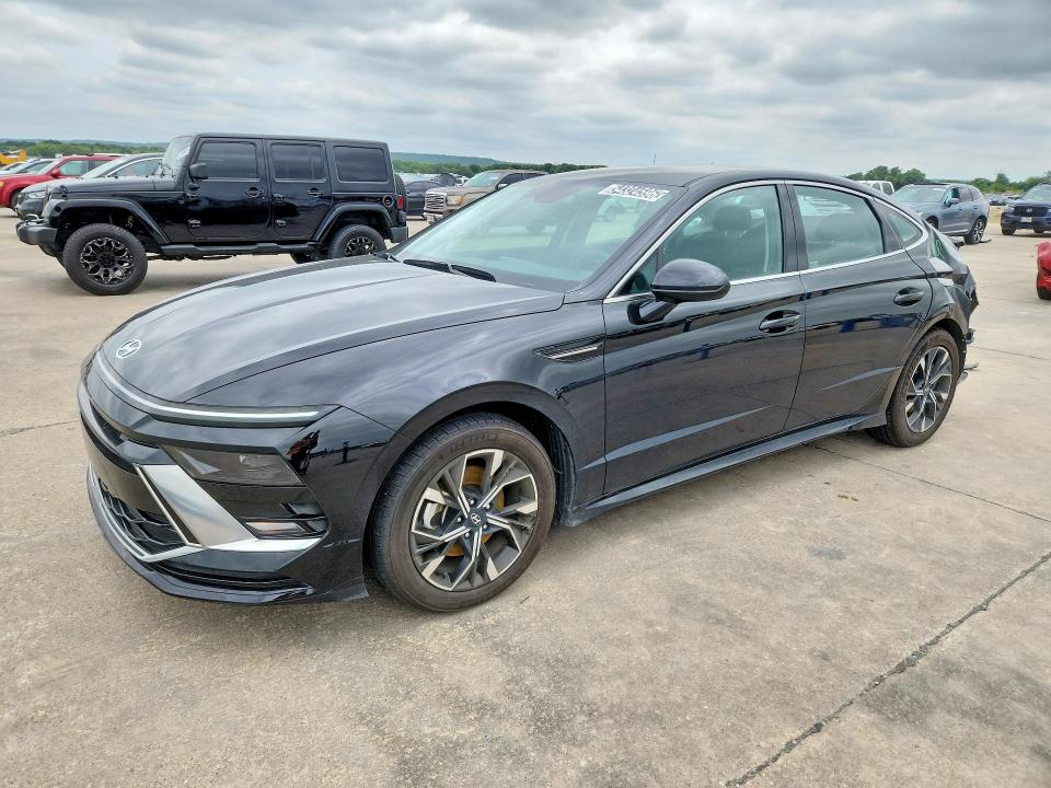 Auction sale of the 2025 Hyundai Sonata, vin: KMHL64JA6SA428903, lot number: 54324596