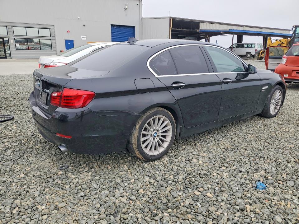 52845616 :رقم المزاد ، WBAFU7C59BDU54934 vin ، 2011 Bmw 535 مزاد بيع