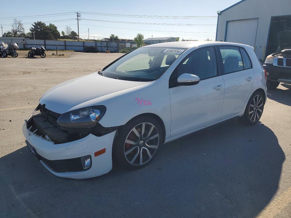 52603056 :رقم المزاد ، WVWHD7AJ8EW004230 vin ، 2014 Volkswagen Gti مزاد بيع